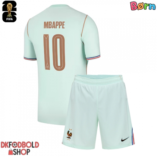 Frankrig Kylian Mbappe #10 Udebanesæt Børn VM 2026 Kort ærmer (+ korte bukser)